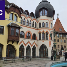 Na prenájom prevádzkové priestory v centre Komárna