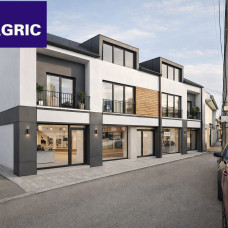 Lukratívny objekt v Komárne – Ideálny na podnikanie (Nemocnica / Stanica)