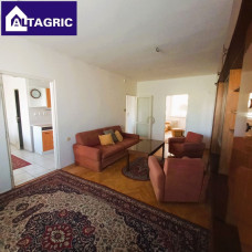 Cz16 - Na predaj priestranný 3-izbový byt v mimoriadne vyhľadávanej lokalite – ideálne 2. poschodie