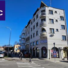 Na predaj: 3 prenajaté obchody (85 m²) v Komárne na Petőfiho ulici REZERVOVANÉ