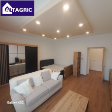 CZ6 - NOVÁ CENA!!! Na prenájom zariadený, 2 izbový byt po kompletnej rekonštrukcii v Komárne na Ul. Staničnej