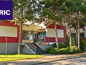 Administratívne priestory na prenájom v Novej Stráži - okres Komárno 23,26m2, 33,67m2, 8,62m2, 18,96m2, 45,54m2, 23,97m2, 16,95m2, 6,15m2.